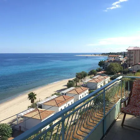 Casamaresoleluna Apartment Soverato Marina